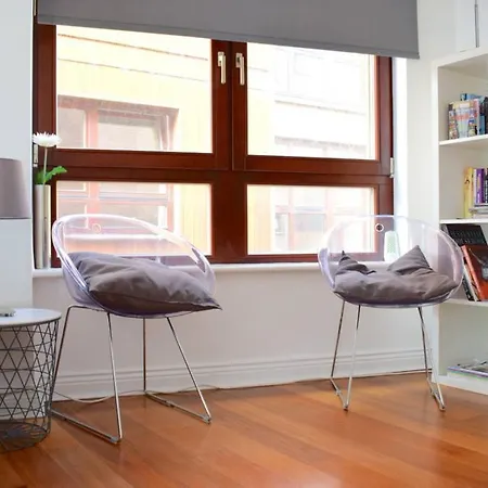 2 Bedroom Close To Guinness Storehouse Accommodates 8 アパート ダブリン