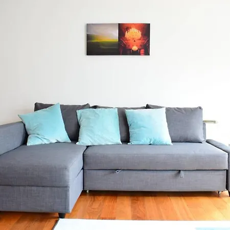 Apartment 2 Bedroom Close To Guinness Storehouse Accommodates 8 *